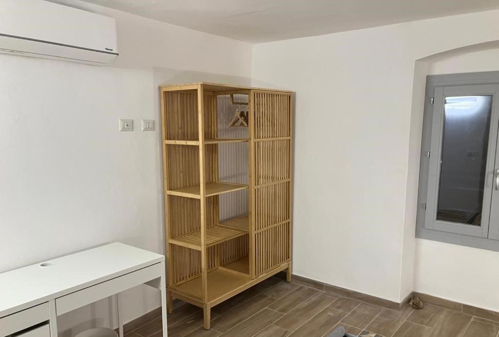 卡斯特尔萨多Residenza Nel Borgo L'Appusentu住宿加早餐旅馆 外观 照片