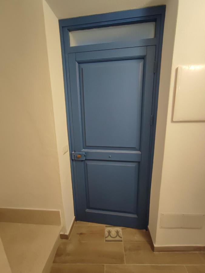 卡斯特尔萨多Residenza Nel Borgo L'Appusentu住宿加早餐旅馆 外观 照片